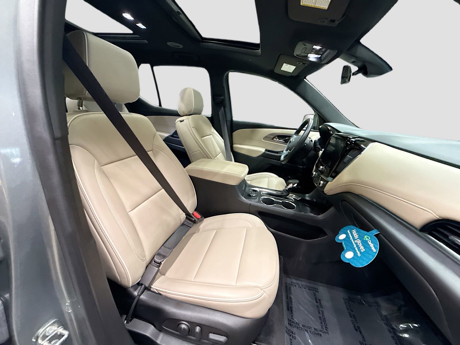 Used 2023 Chevrolet Traverse Premier image 34