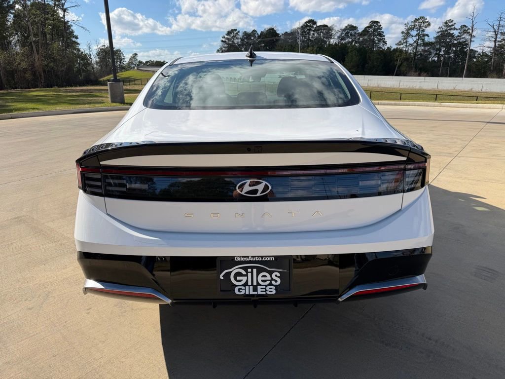 New 2026 Hyundai Sonata SEL image 4