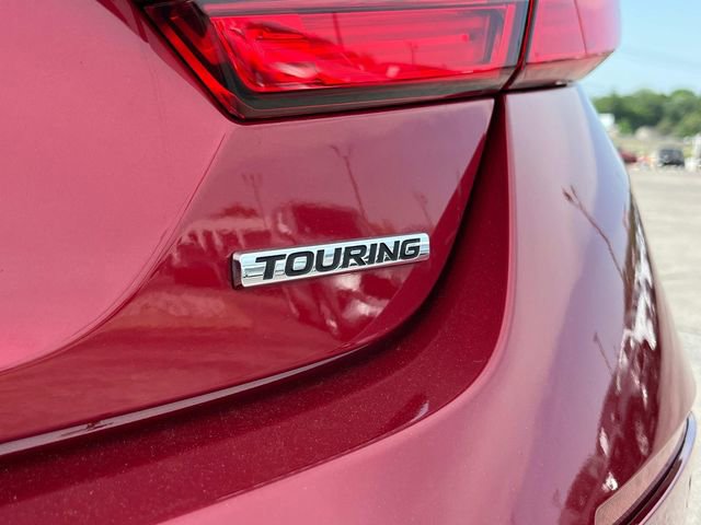 Used 2018 Honda Accord Touring image 13