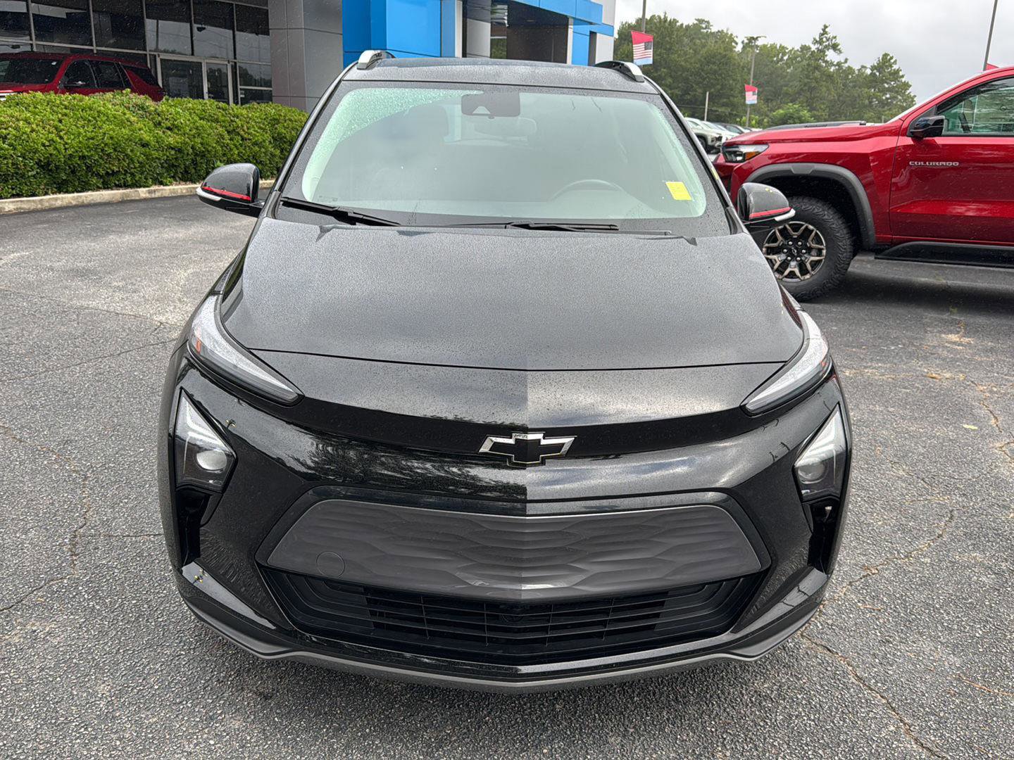 Used 2023 Chevrolet Bolt EUV LT w/ Comfort Package image 7