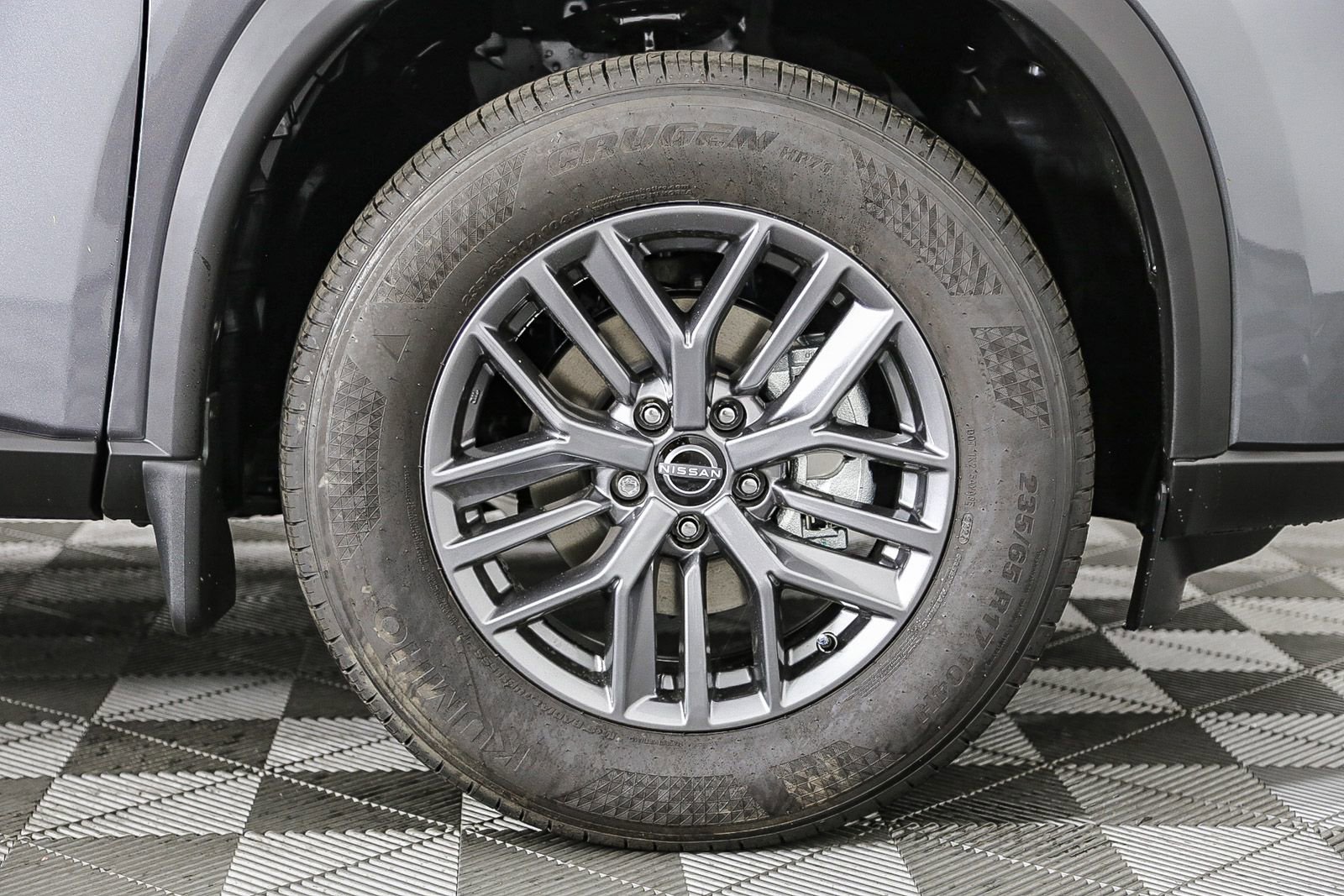 New 2026 Nissan Rogue S image 10