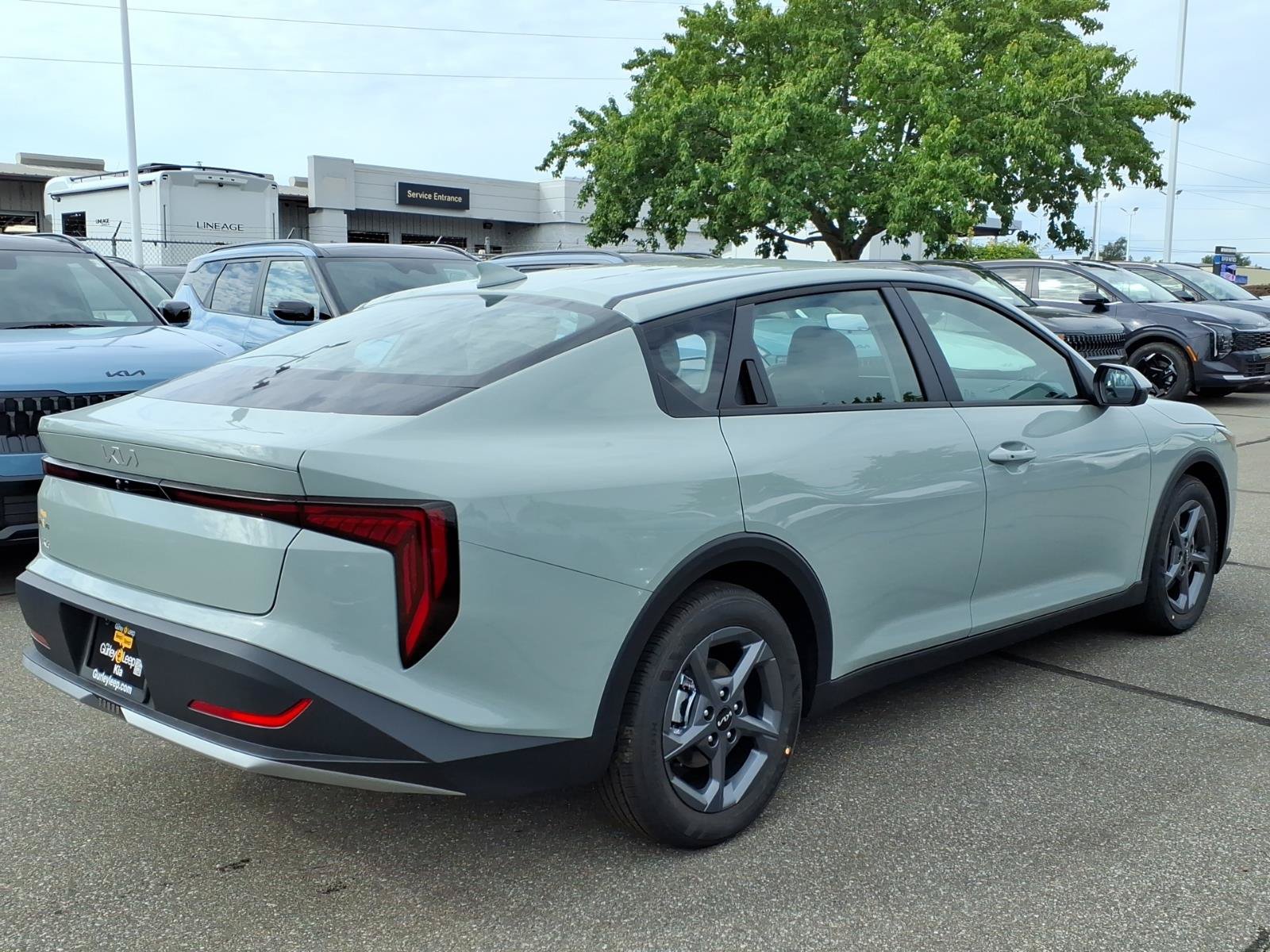 New 2026 Kia K4 FWD image 9