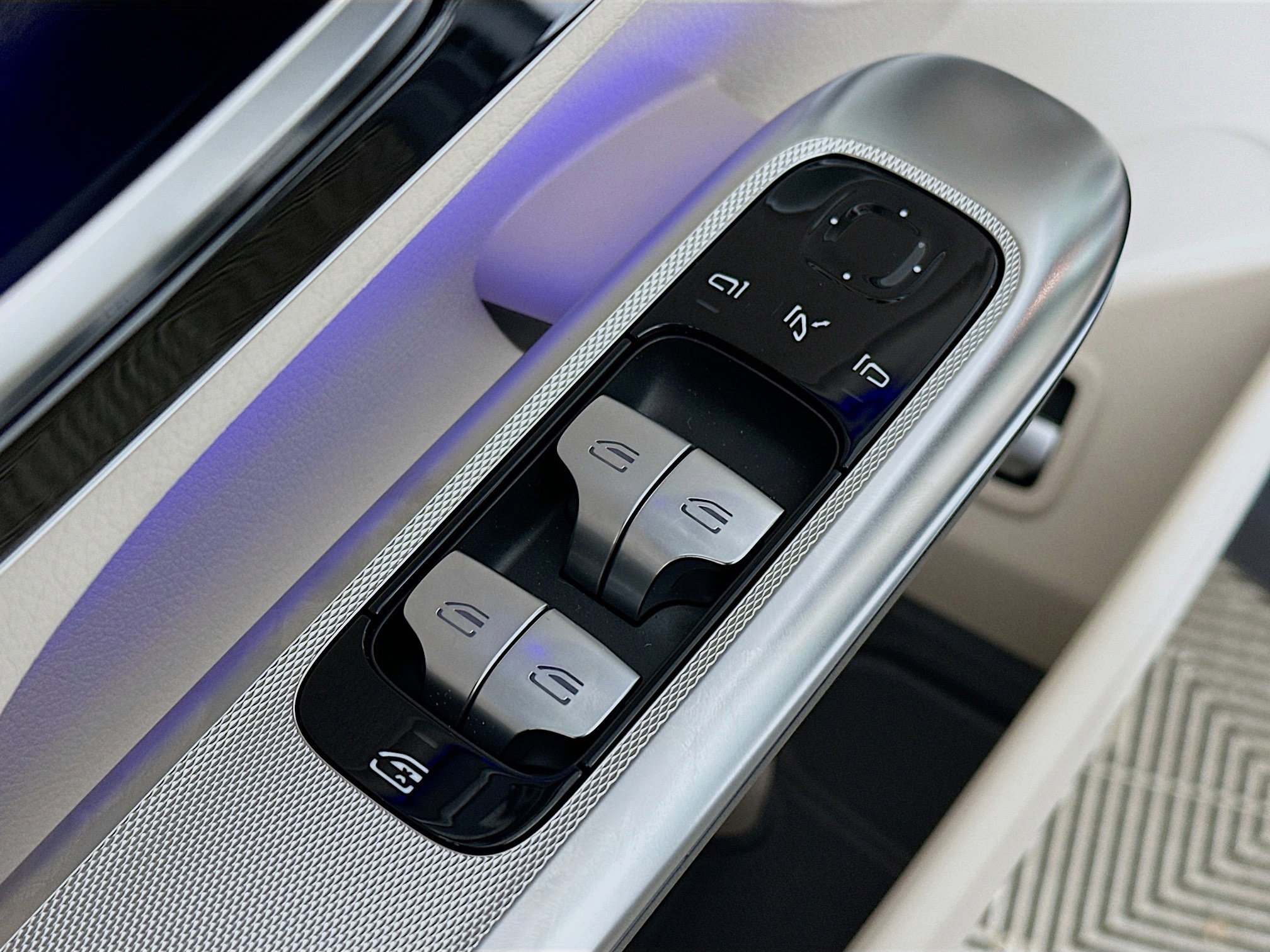 New 2026 Mercedes-Benz GLC 300 4MATIC image 18