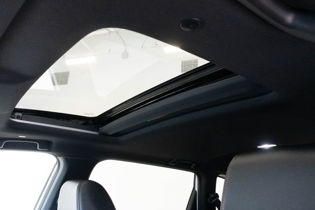 Used 2025 Honda CR-V Sport-L image 4