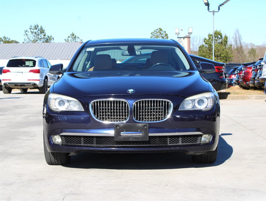 Used 2012 BMW 740i RWD image 2