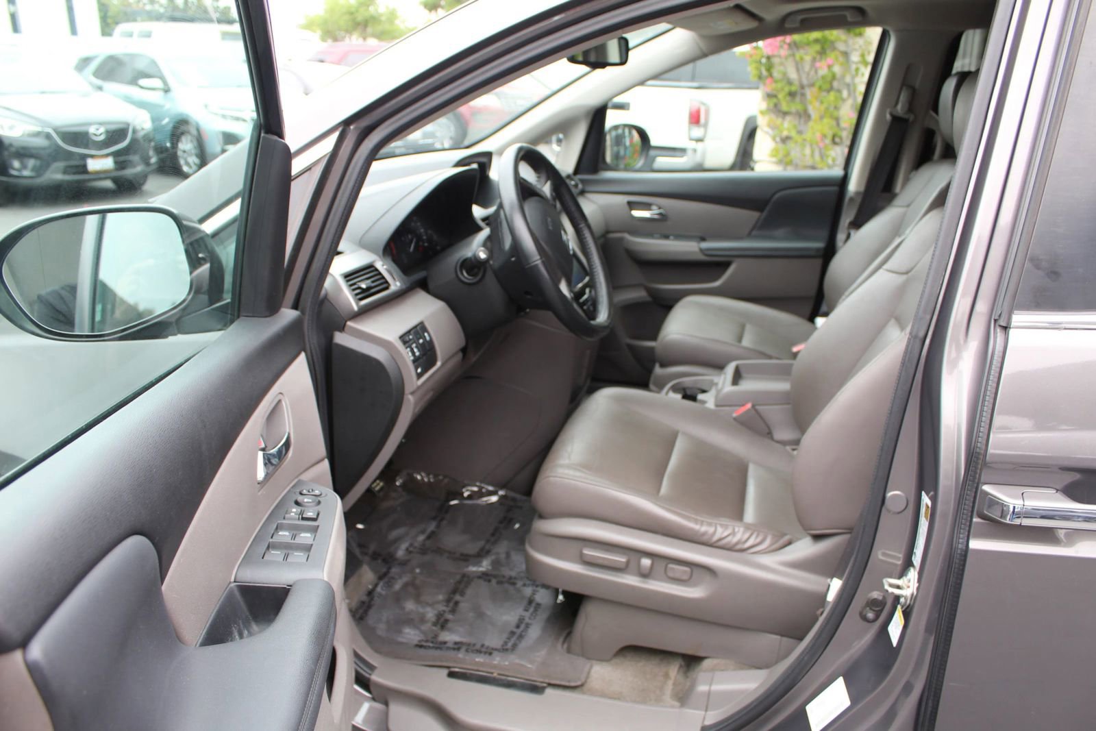 Used 2015 Honda Odyssey EX-L image 9