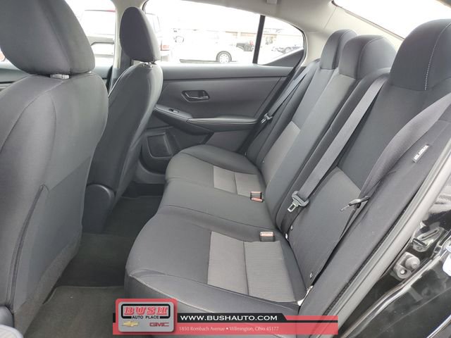 Used 2025 Nissan Sentra SV image 11