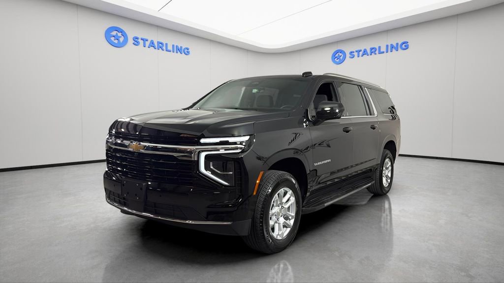 Used 2025 Chevrolet Suburban LS image 2