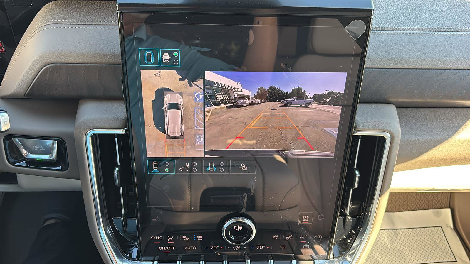 New 2026 GMC Yukon Denali w/ Advanced Technology Package image 38