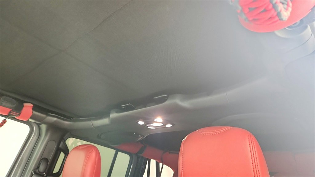 Used 2020 Jeep Wrangler Unlimited Sport image 18