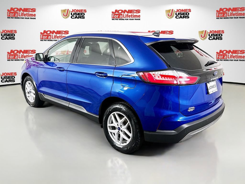 Used 2021 Ford Edge SEL image 2