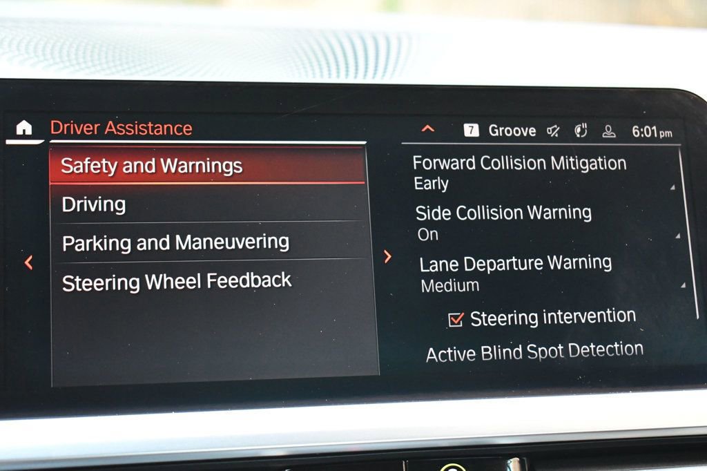 Used 2022 BMW M440i Convertible image 53