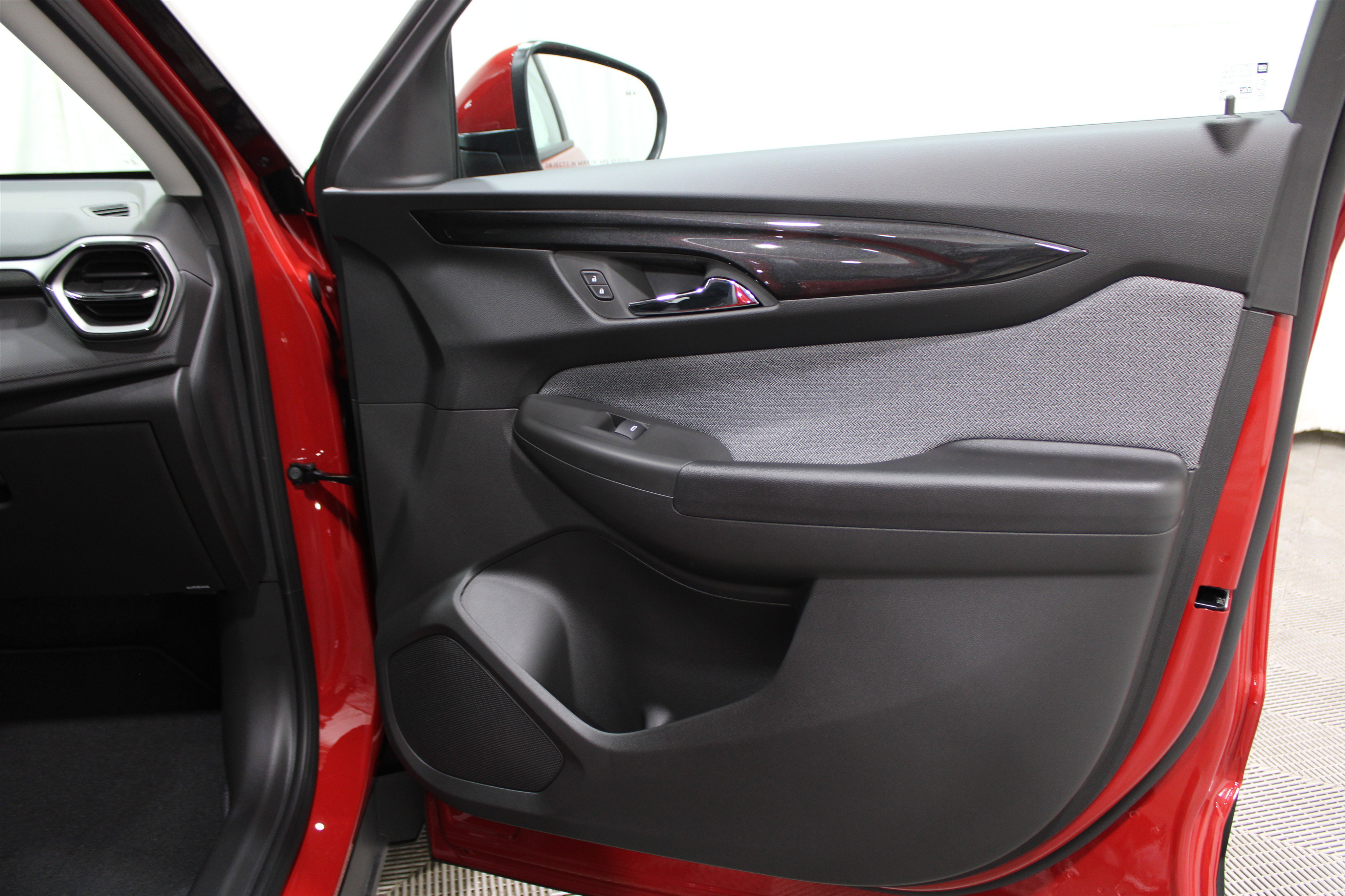 New 2026 Chevrolet TrailBlazer LT w/ LT Cold Weather Package image 31