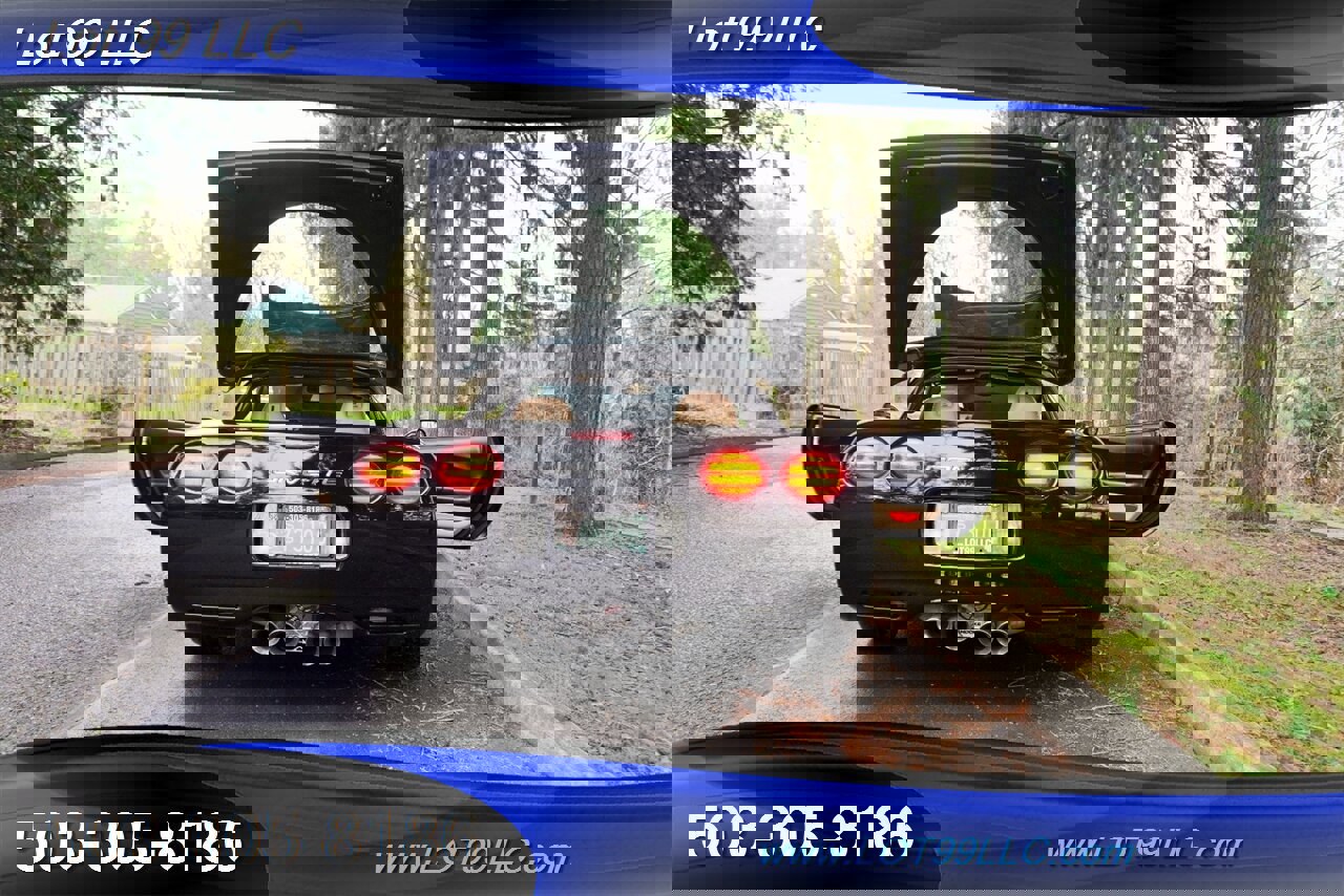 Used 2004 Chevrolet Corvette Coupe w/ Preferred Equipment Group image 28