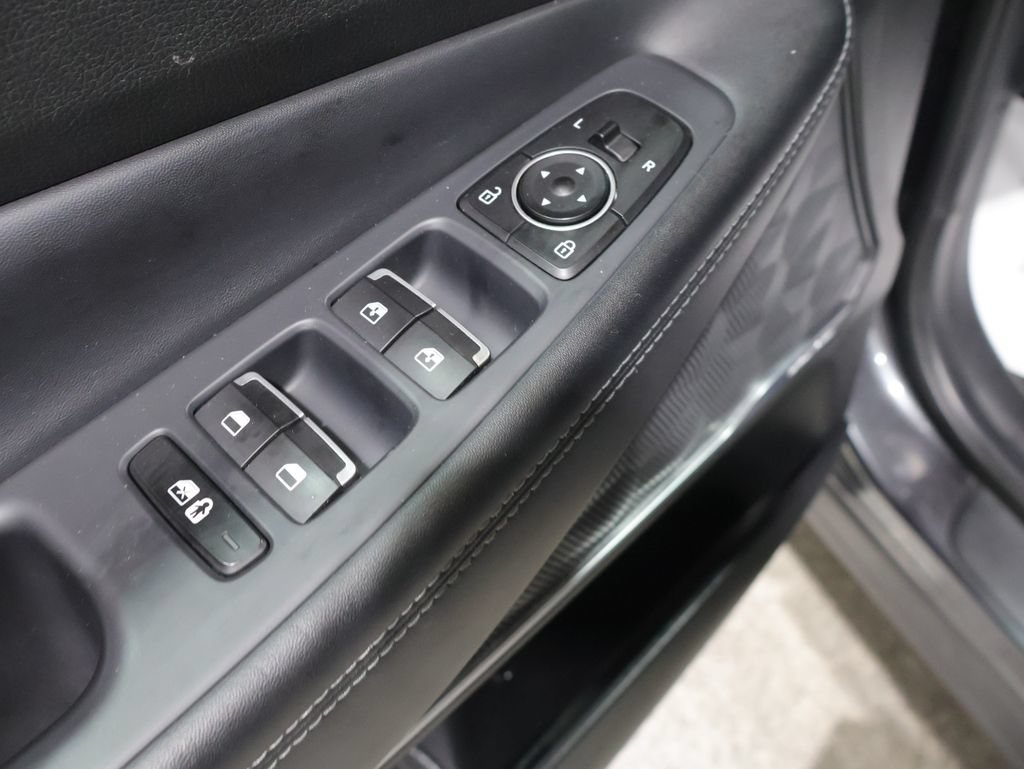 Used 2023 Hyundai Santa Fe SEL w/ Premium Package AWD/4WD image 13