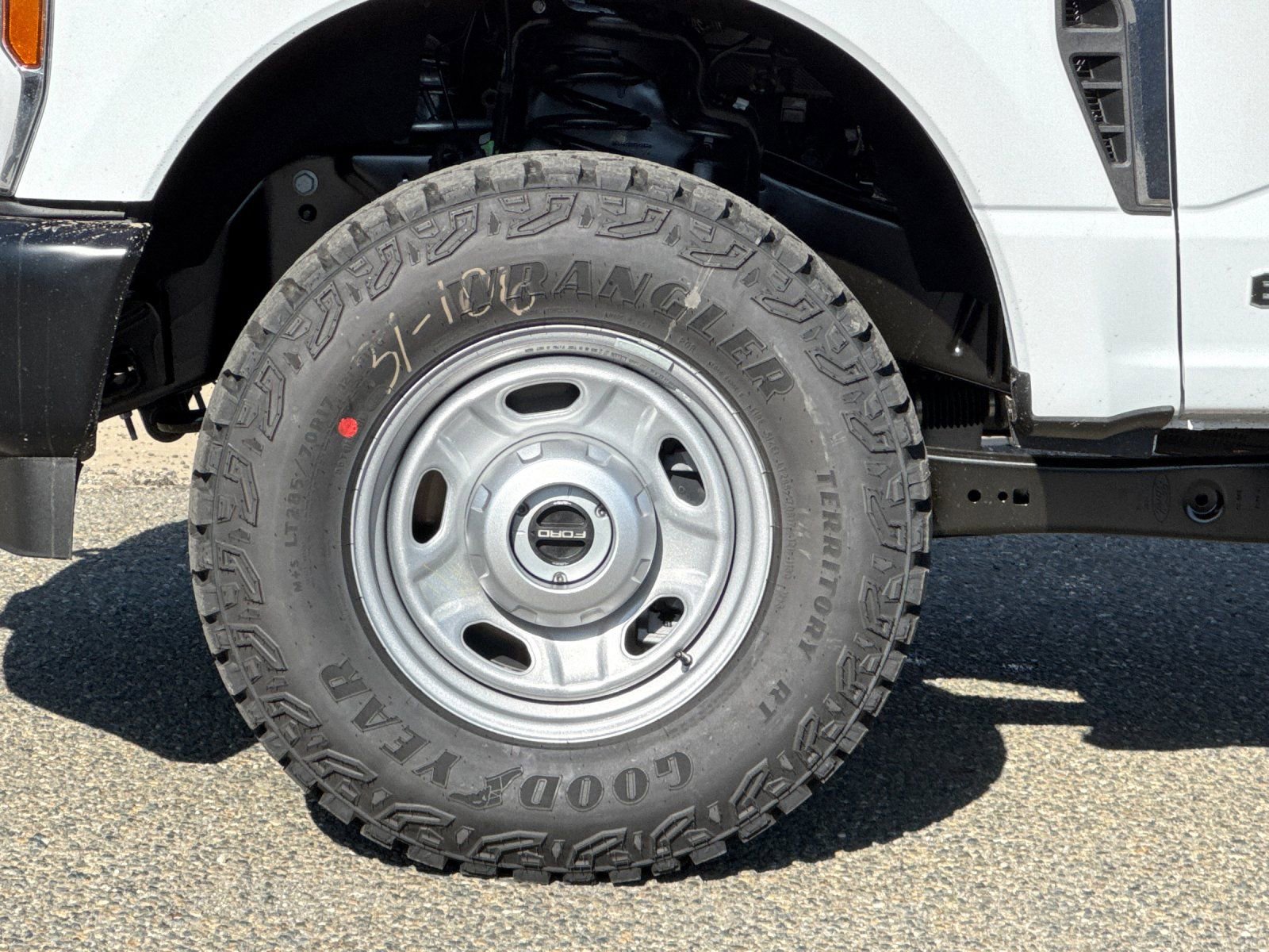 New 2026 Ford F250 XL w/ XL Off-Road Package image 27
