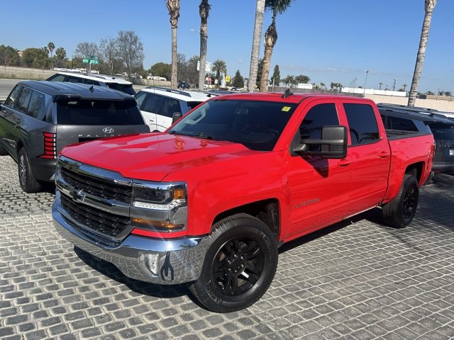 Used 2018 Chevrolet Silverado 1500 LT w/ All Star Edition image 2