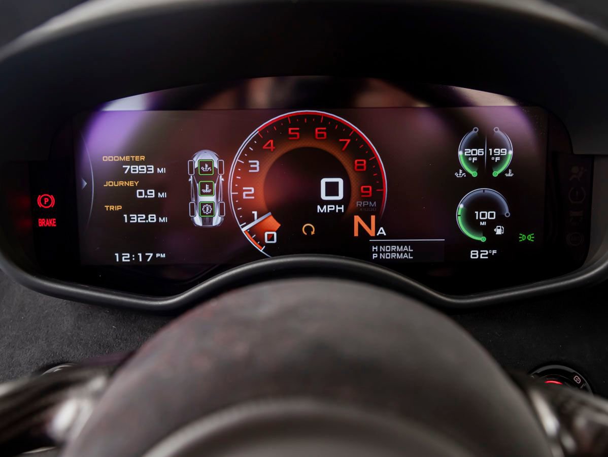 Used 2019 McLaren 600LT RWD image 18