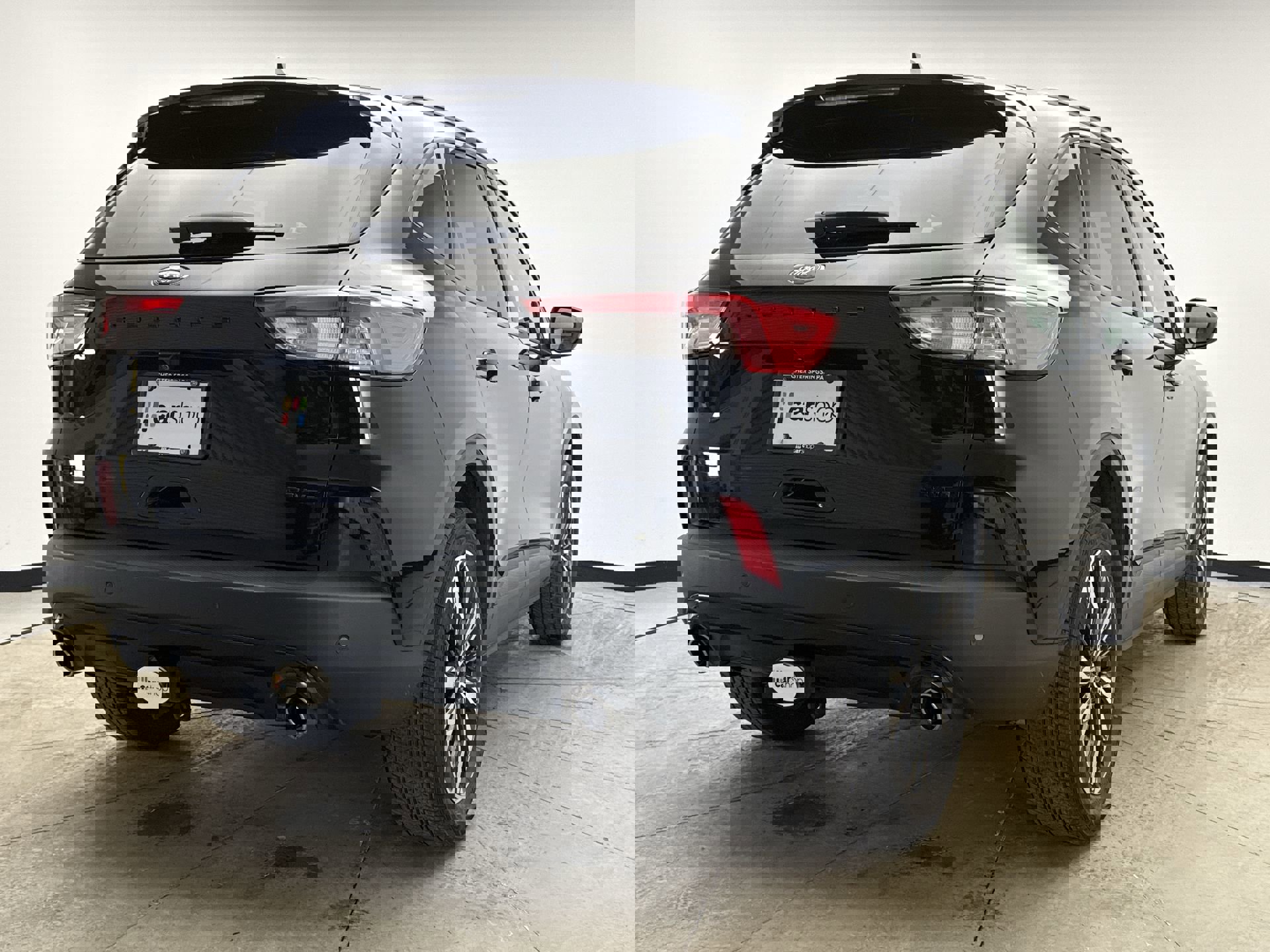 Used 2022 Ford Escape SEL w/ SEL Stealth AWD Package image 5