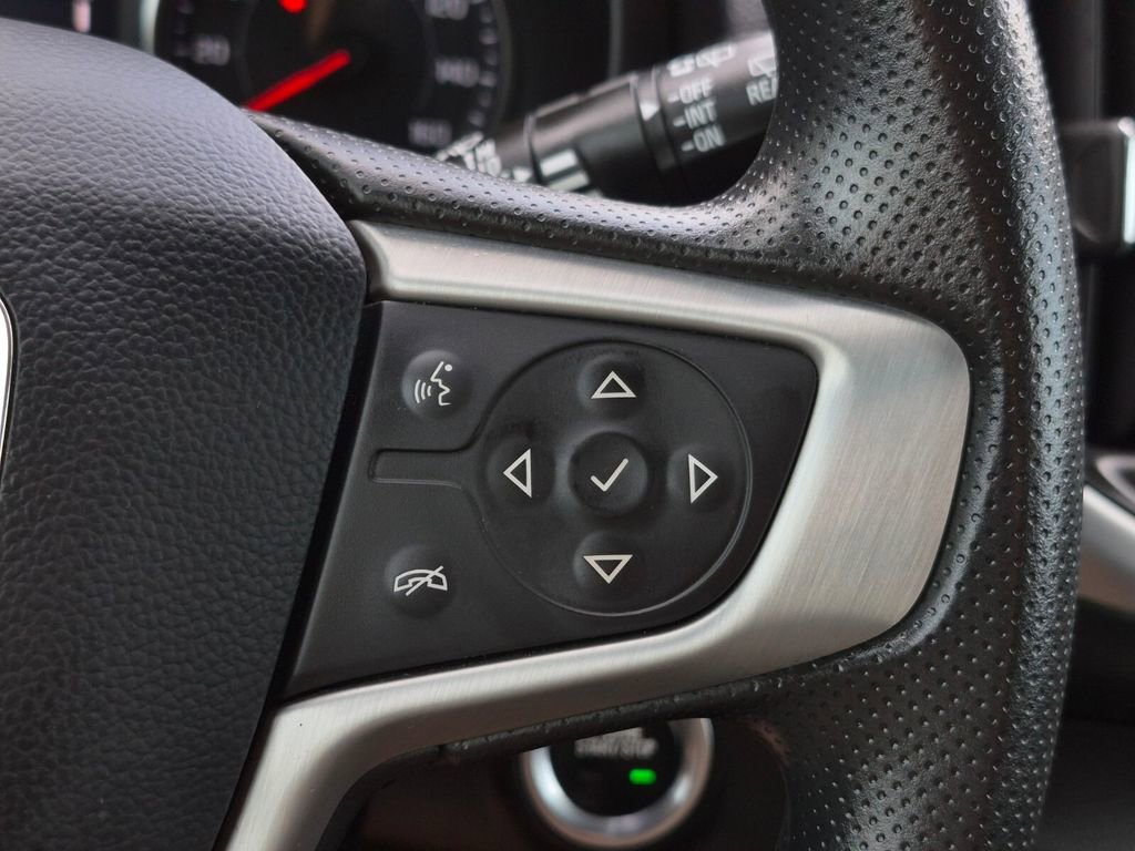 Used 2023 GMC Terrain SLE w/ Driver Convenience Package image 20