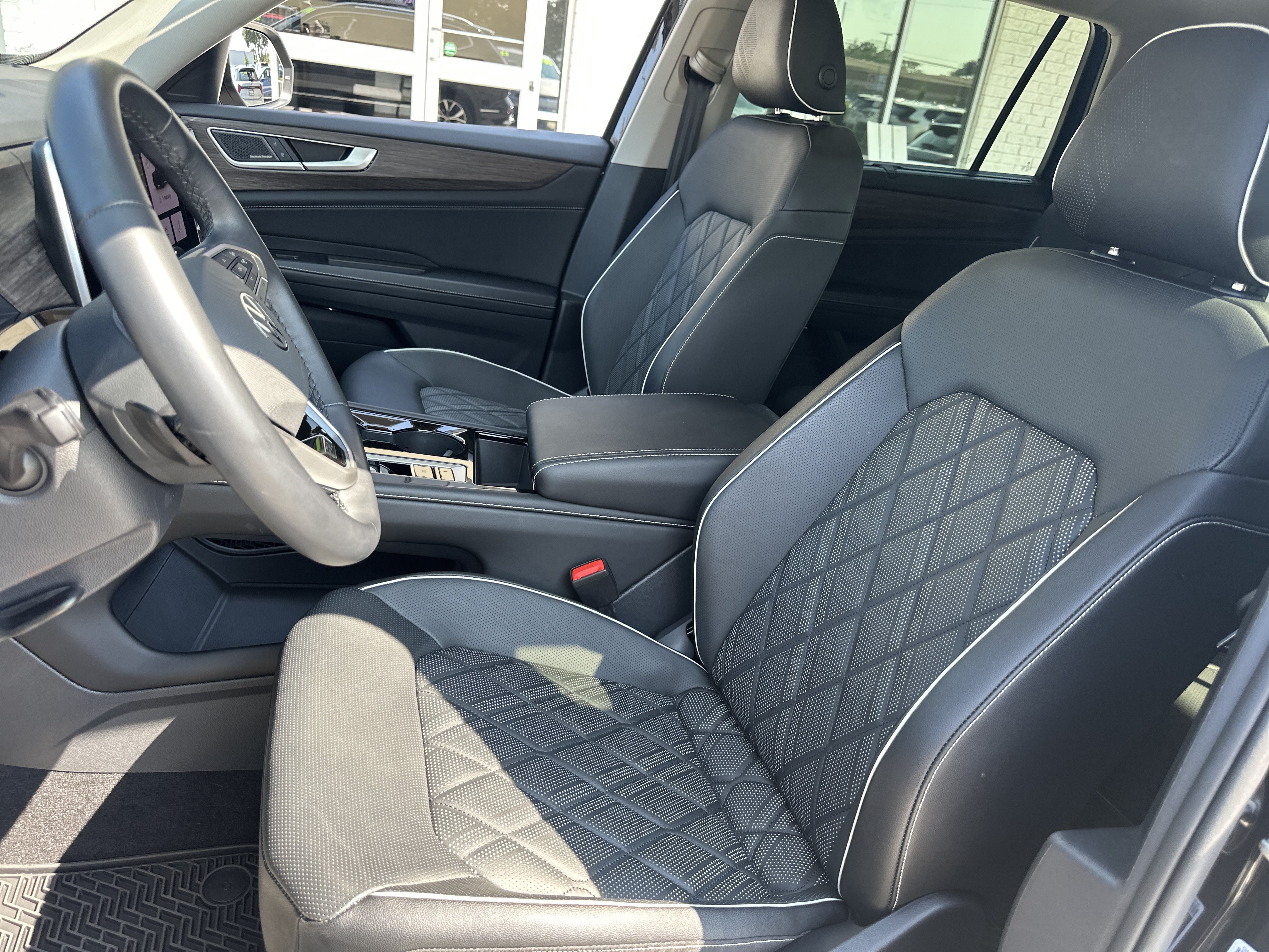 Used 2026 Volkswagen Atlas SEL Premium R-Line AWD/4WD image 10