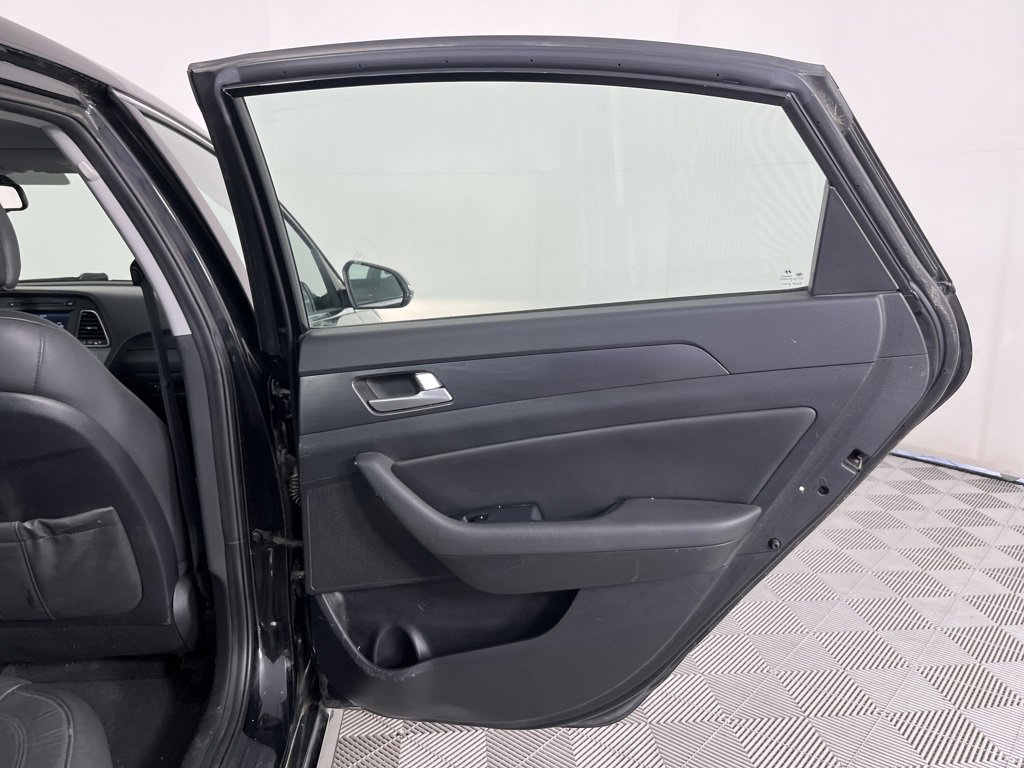 Used 2017 Hyundai Sonata Sport w/ Value Edition Package 02 image 28