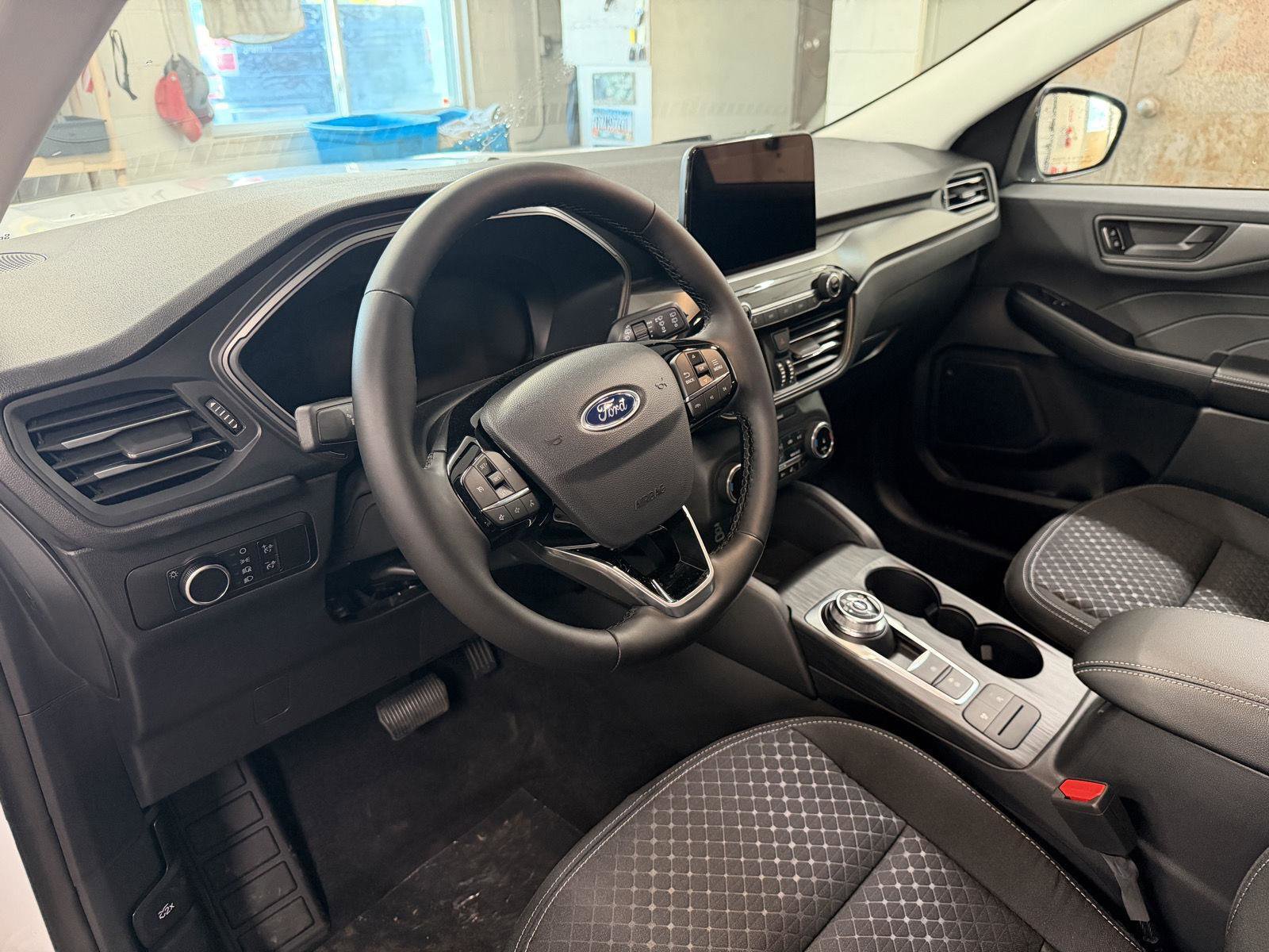 New 2026 Ford Escape Active w/ Cold Weather Package image 24
