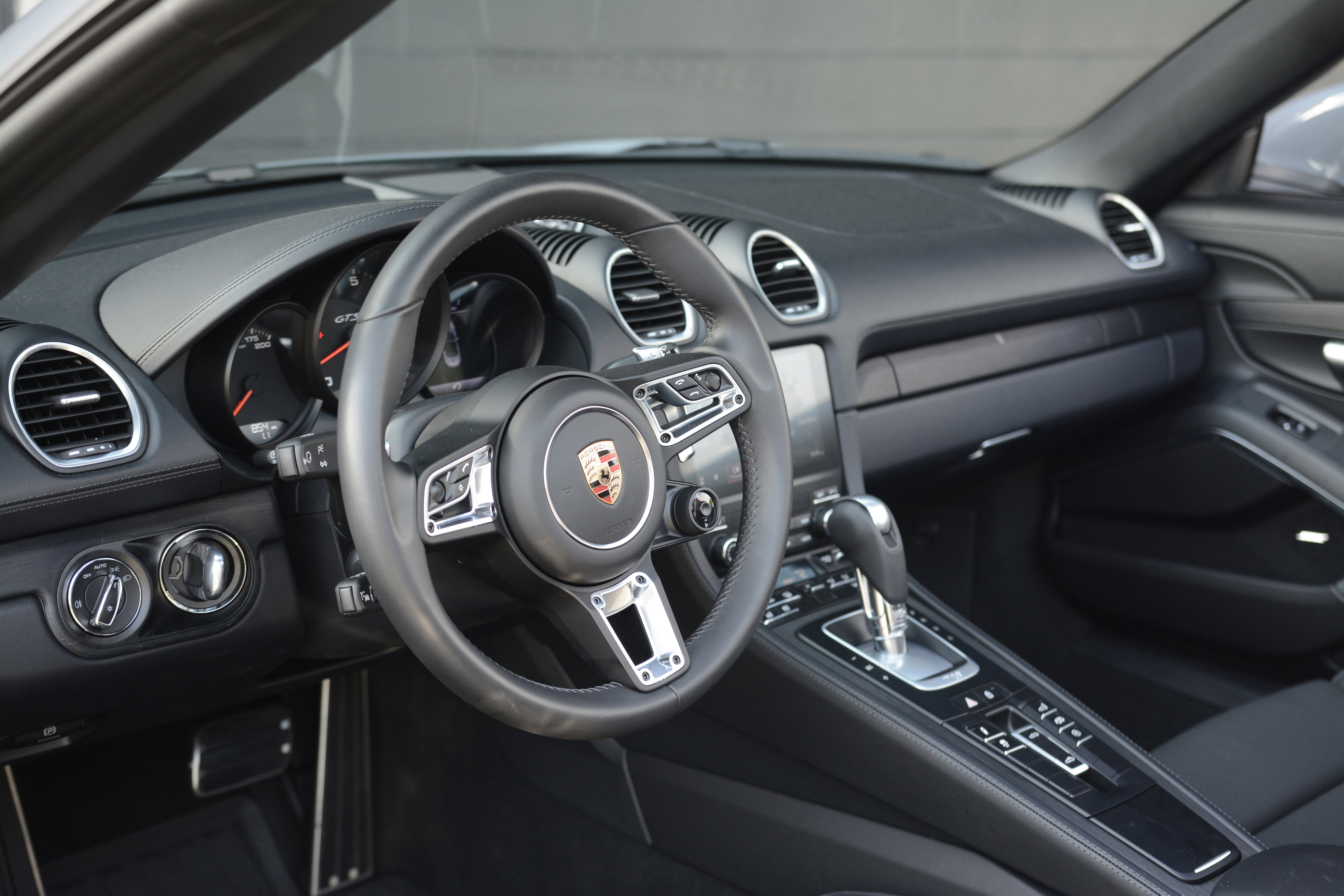 Certified 2024 Porsche 718 Boxster GTS RWD image 4