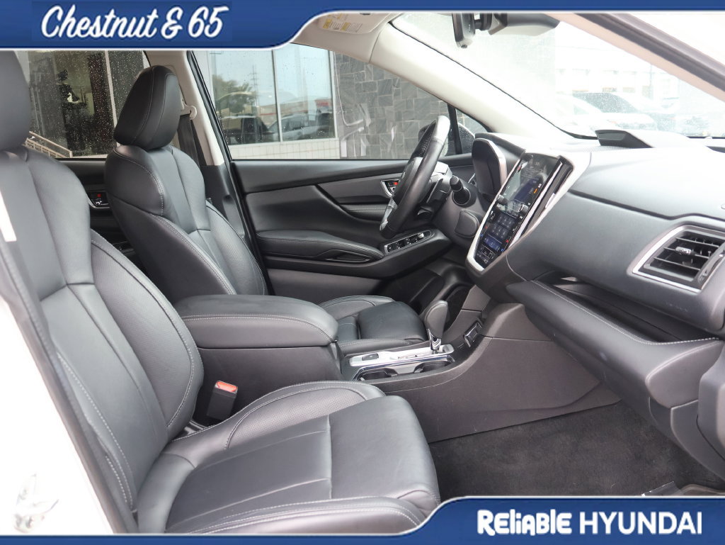 Used 2023 Subaru Ascent Limited AWD/4WD image 9