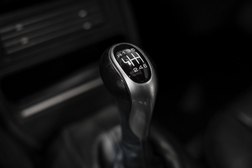 Used 2002 Porsche 911 Turbo image 29