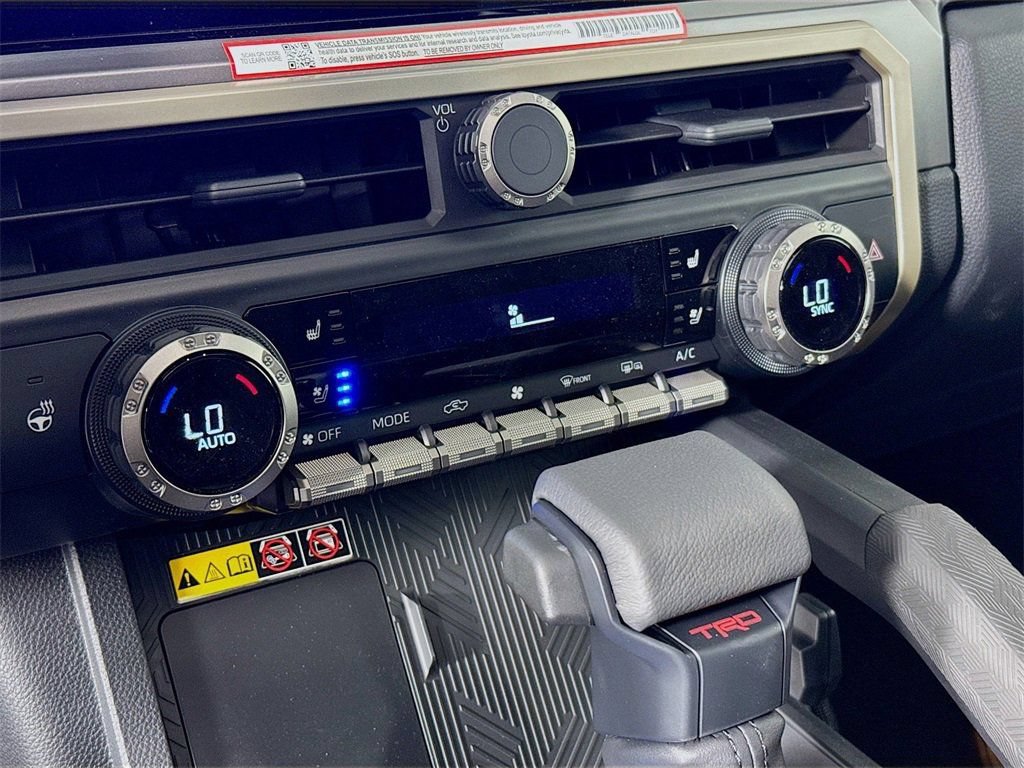 New 2025 Toyota Tacoma TRD Off-Road AWD/4WD image 15