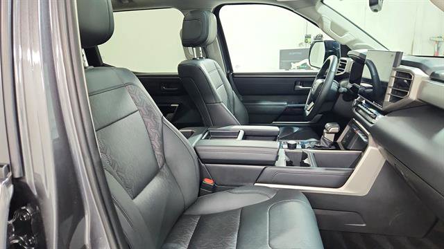 Used 2024 Toyota Tundra Limited image 25