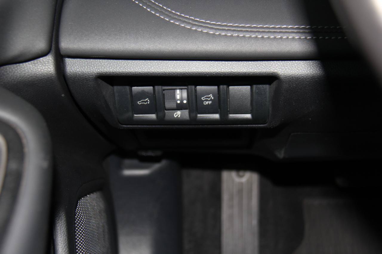 Used 2025 Subaru Outback Touring XT AWD/4WD image 14