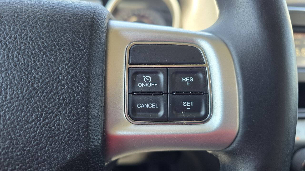 Used 2014 Dodge Journey SXT FWD image 22