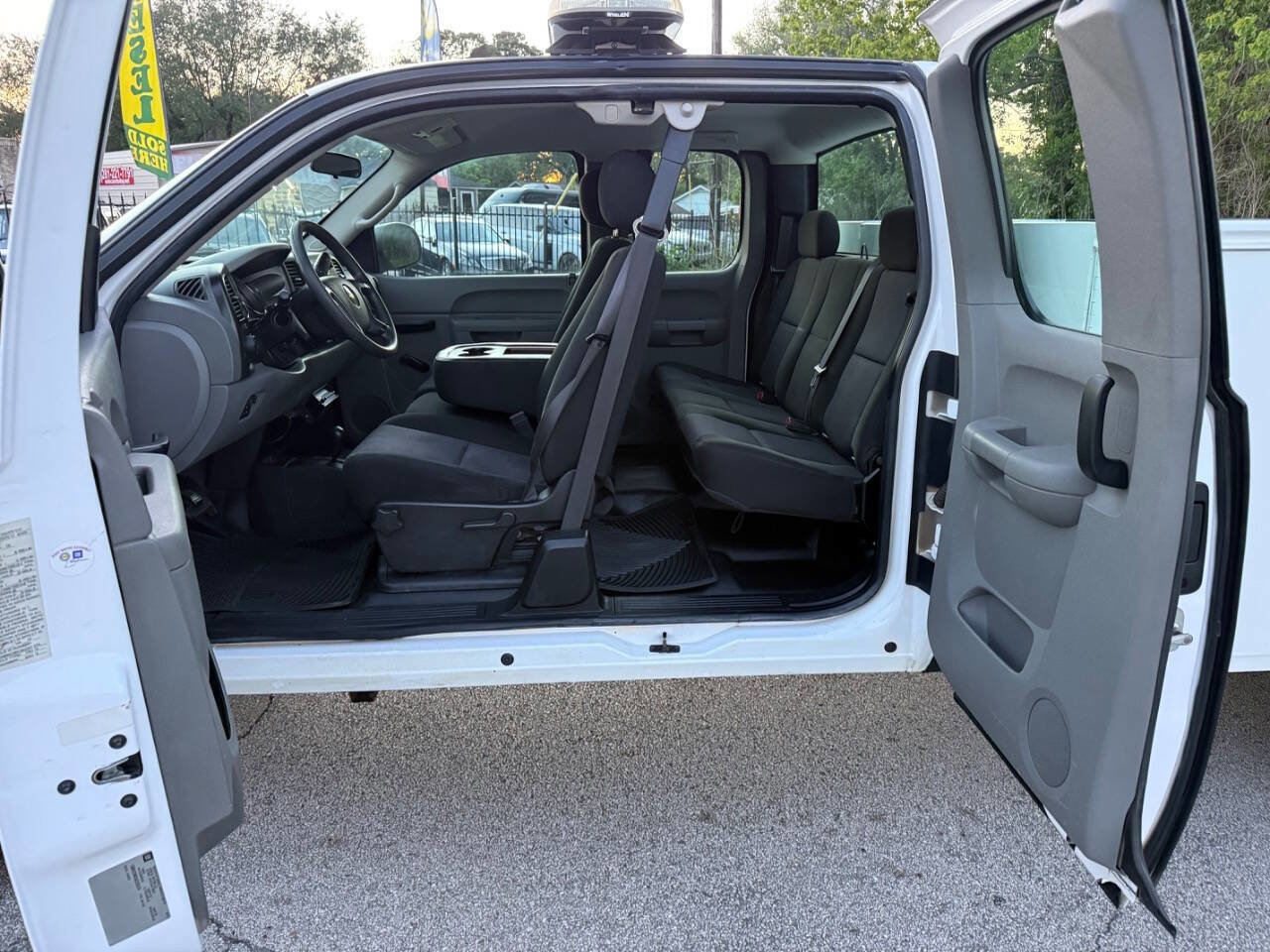 Used 2010 Chevrolet Silverado 3500 W/T w/ Snow Plow Prep Package image 21