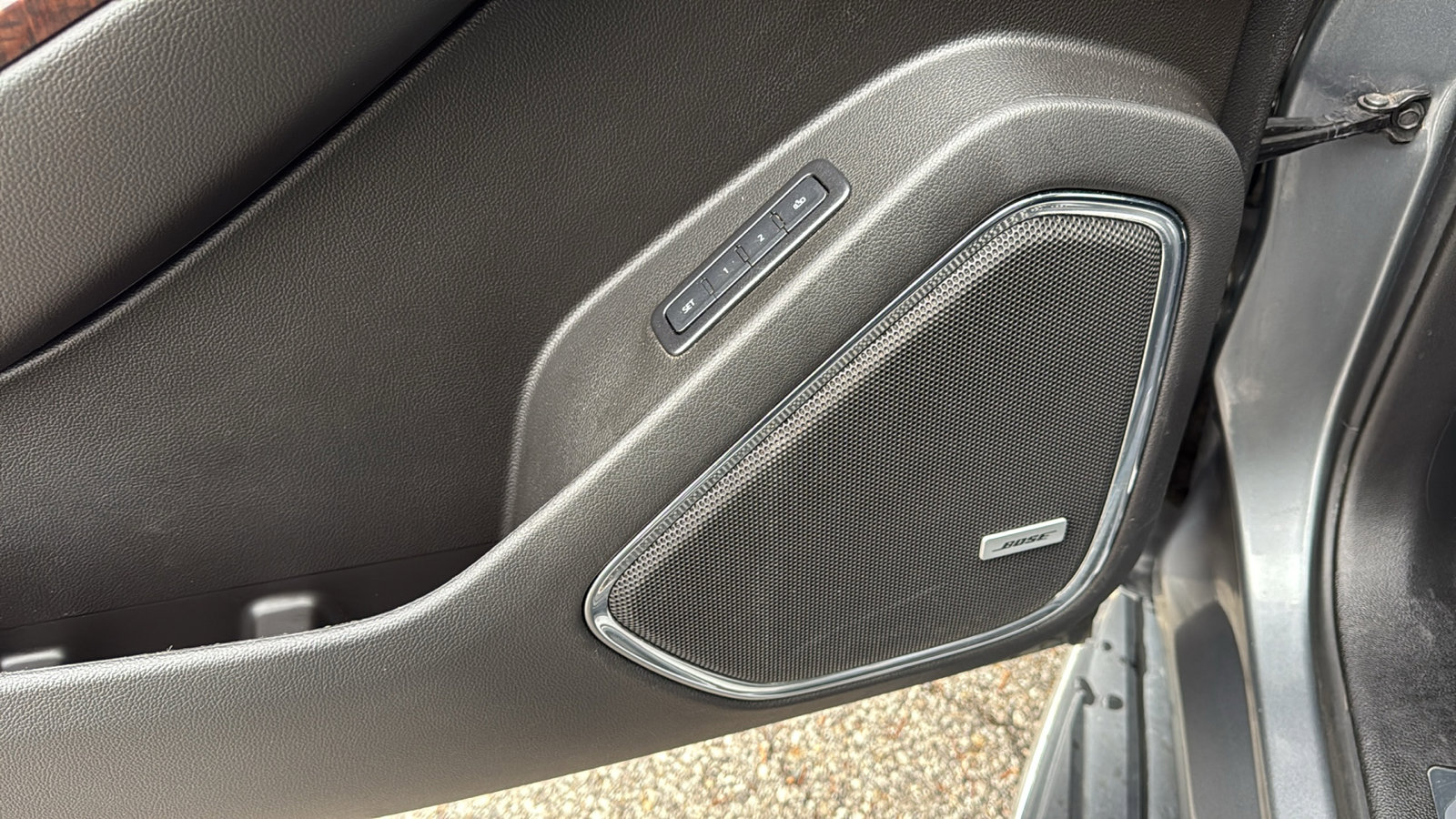 Used 2020 GMC Yukon SLT image 12