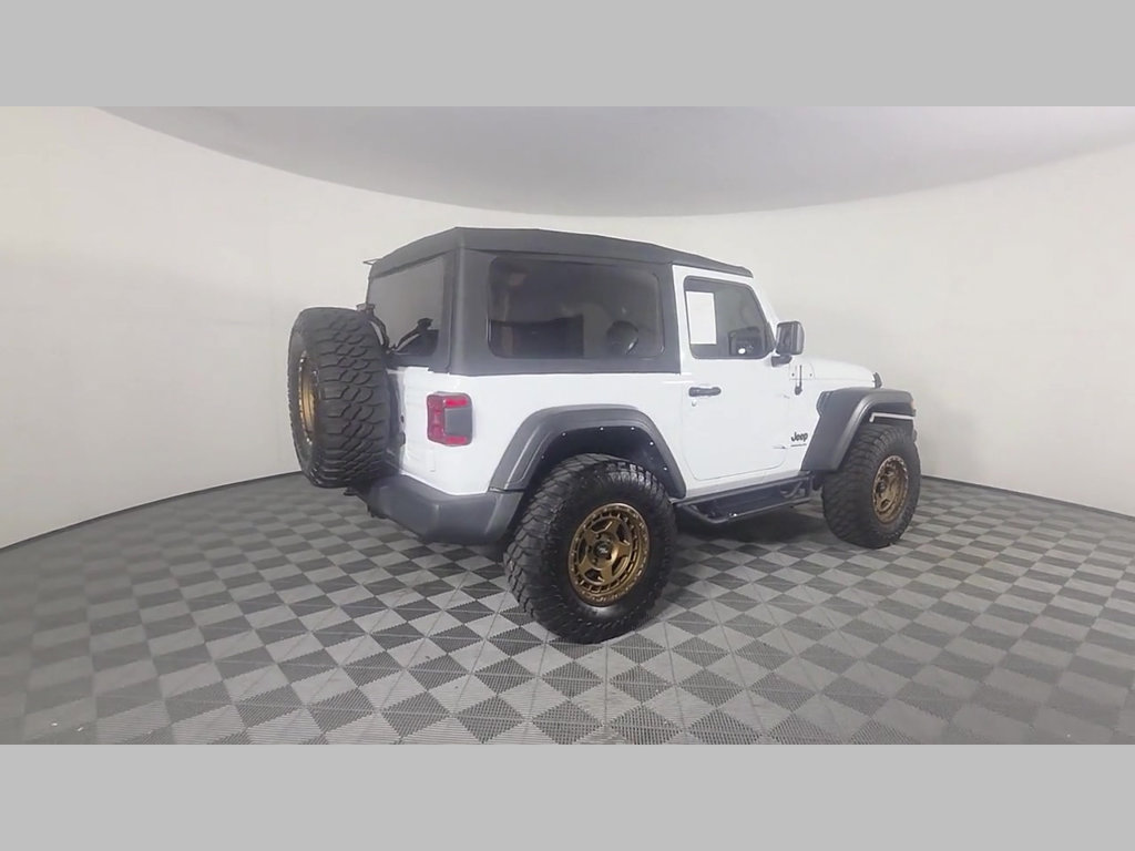 Used 2022 Jeep Wrangler Sport AWD/4WD image 39