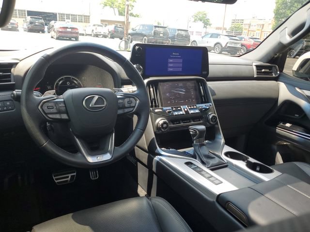 Used 2024 Lexus LX 600 F Sport AWD/4WD image 10