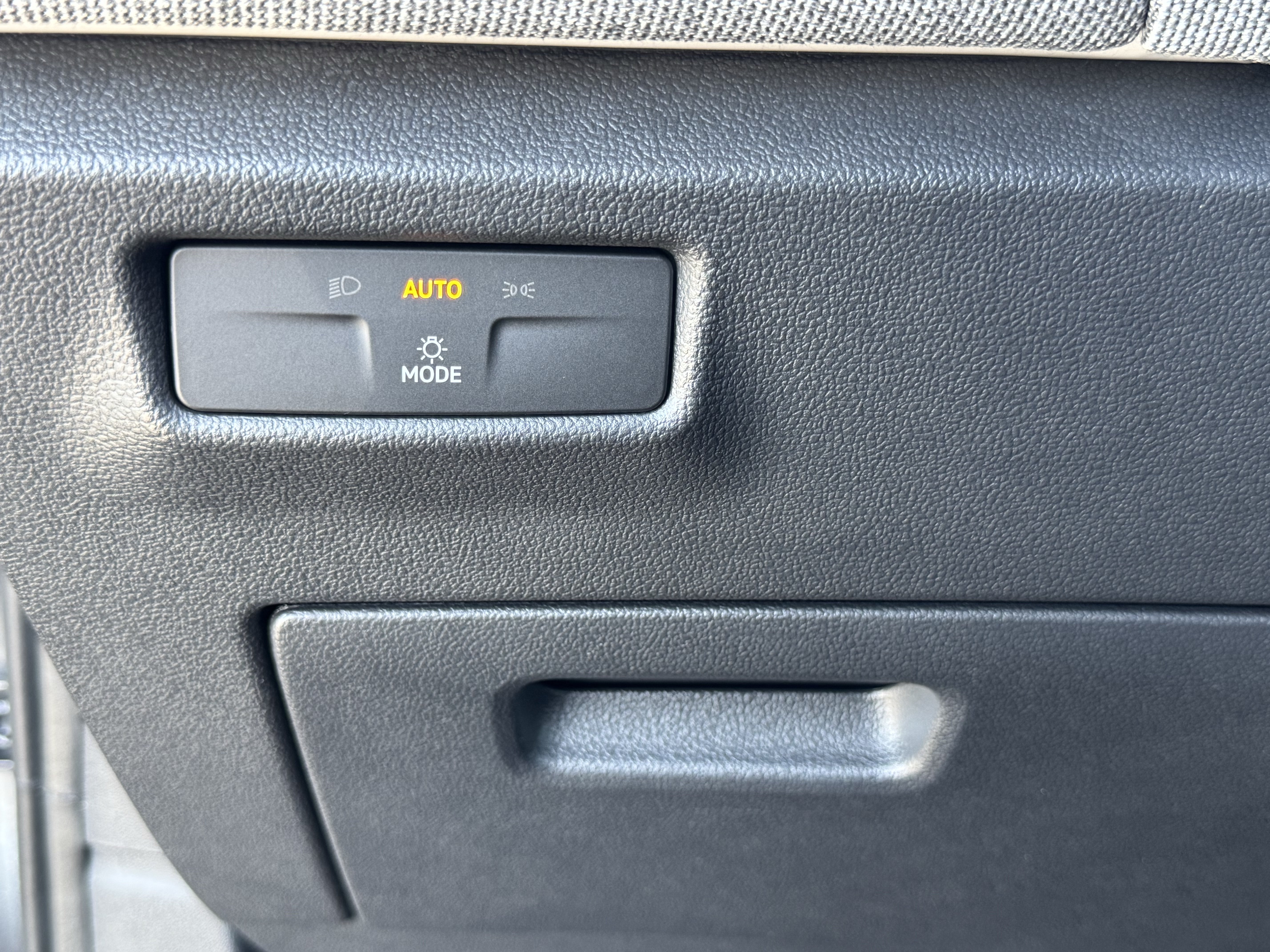 Certified 2025 Volkswagen Tiguan S AWD/4WD image 26