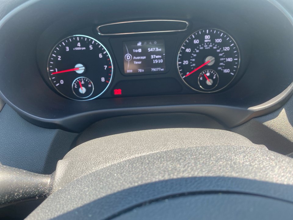 Used 2018 Kia Sorento FWD image 14