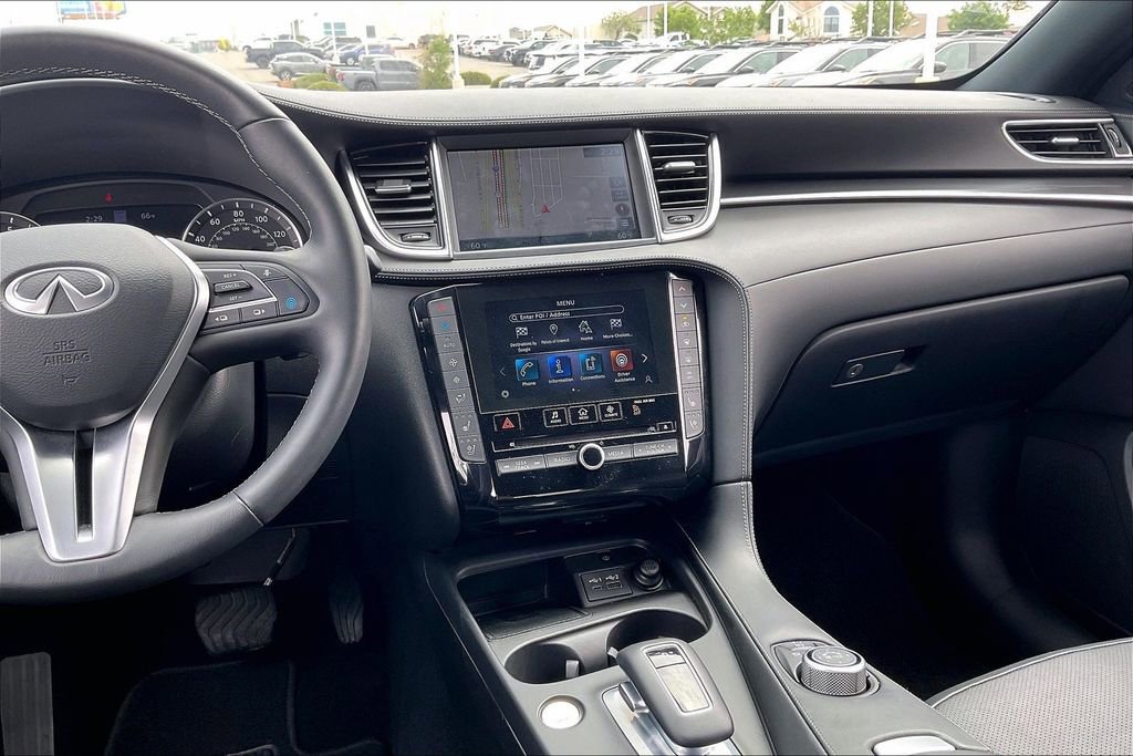 Used 2025 INFINITI QX55 Essential AWD/4WD image 6
