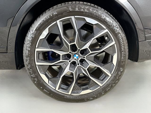 Used 2023 BMW X7 M60i w/ Executive Package AWD/4WD image 34