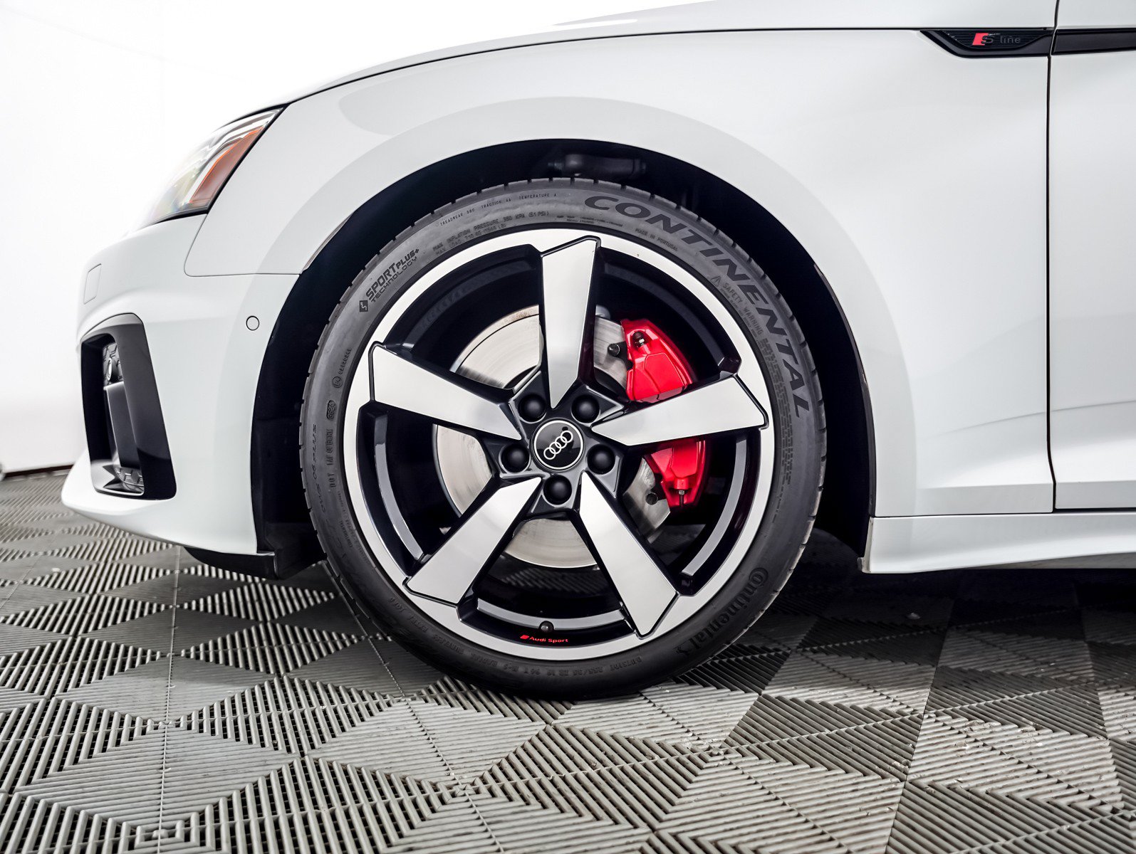 Used 2022 Audi A5 2.0T Prestige w/ Black Optic Plus Package AWD/4WD image 6