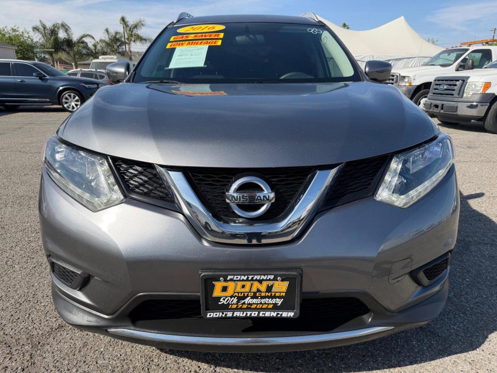 Used 2016 Nissan Rogue SV image 13