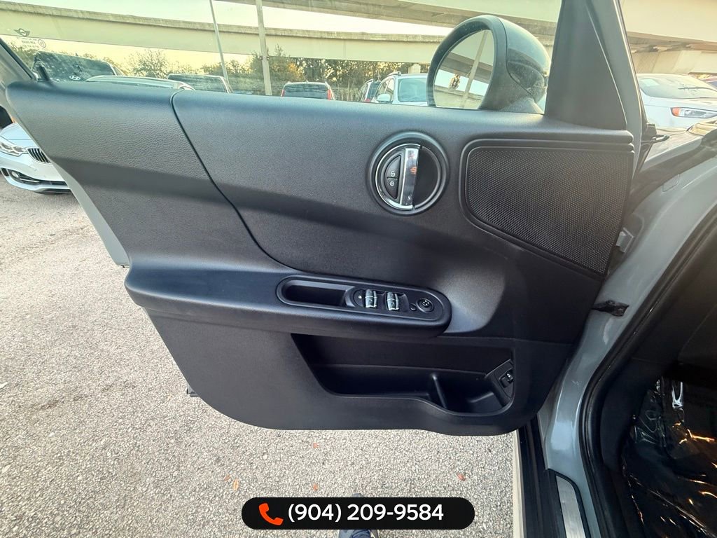 Used 2017 MINI Cooper Countryman image 32