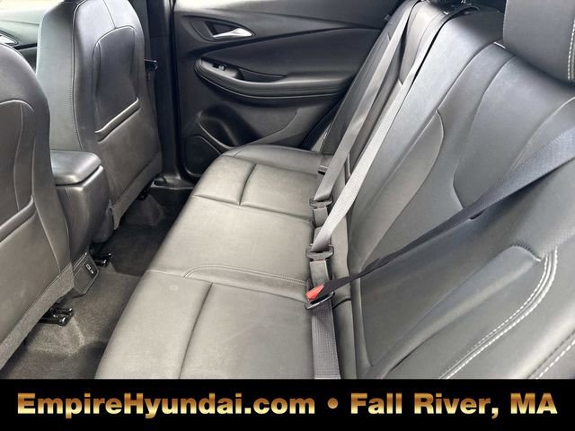 Used 2024 Buick Encore GX Sport Touring image 13