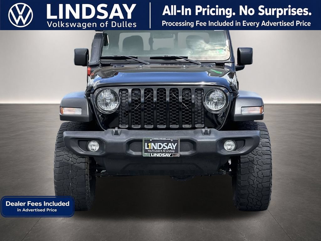 Used 2020 Jeep Gladiator Sport w/ Quick Order Package 24S AWD/4WD image 3