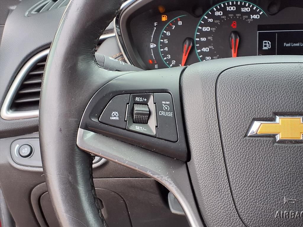 Used 2021 Chevrolet Trax LT w/ Driver Confidence Package image 18