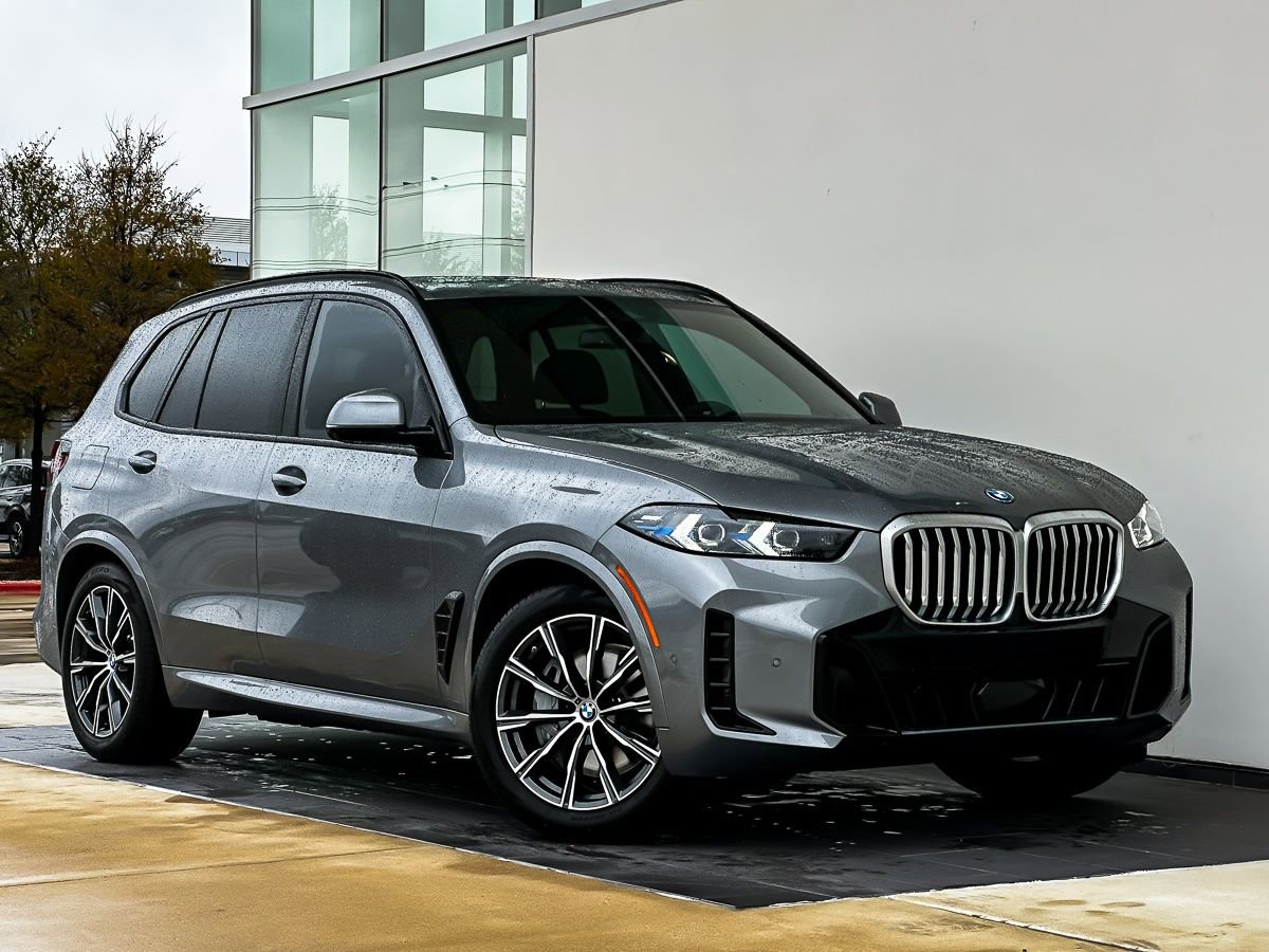 New 2026 BMW X5 xDrive50e w/ M Sport Package image 1