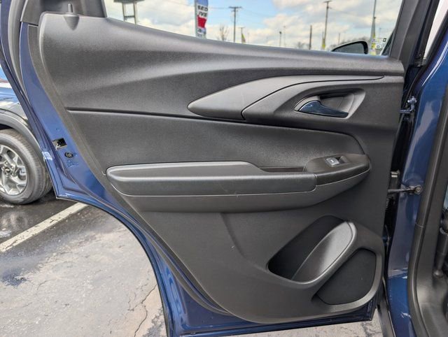 Used 2023 Chevrolet TrailBlazer ACTIV w/ Sun and Liftgate Package image 14